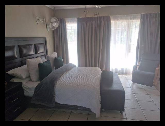 4 BEDROOM HOUSE FOR SALE IN RYNFIELD